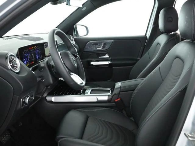 Mercedes-Benz EQB 300 4MATIC Luxury Line