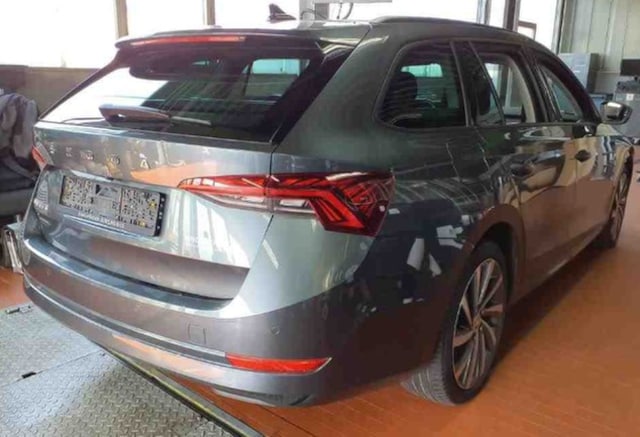 Skoda Octavia 2.0 TDI Combi Style Style