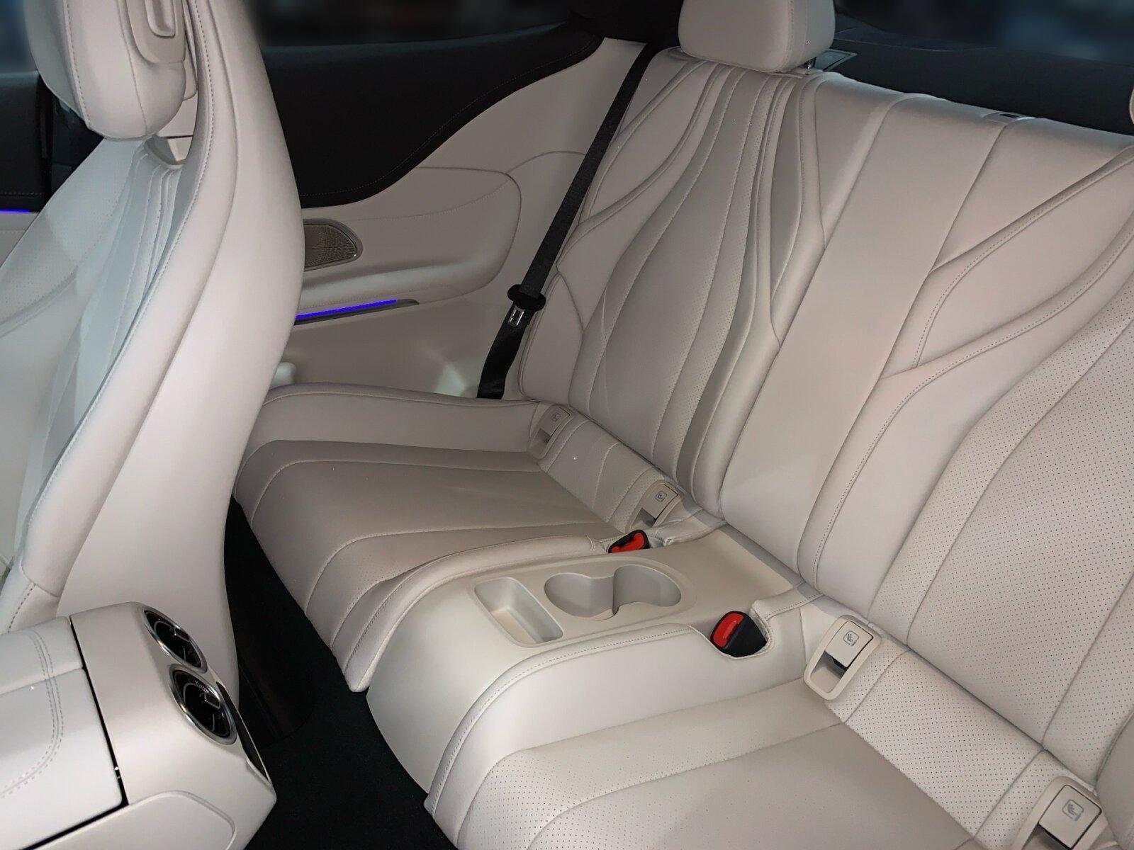 Mercedes-Benz CLE 300 e AMG°BLACK/BEIGE°BURM°PANO°NIGHT°