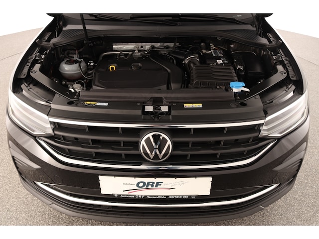 Volkswagen Tiguan 1.5 TSI Active AHK LED VIRTUAL NAVI ACC KAMERA DAB APP PDC ALU