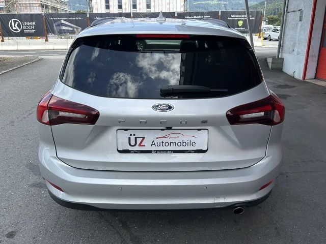 Ford Focus Cool & Connect