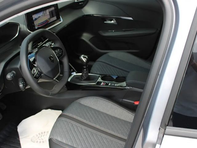 Peugeot 208 Allure Pack PureTech