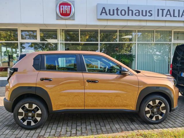 Fiat Grande Panda Hybrid ICON 1.2 eDCT Klima-PDC-LED-LED Pixellicht