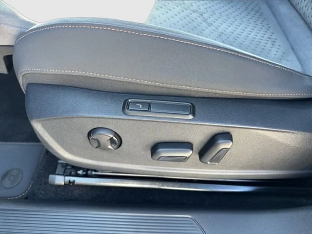 Cupra Born BEATS NAVI REAR VIEW WÄRMEPUMPE ACC SHZ KLIMA LED