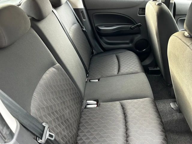 Mitsubishi Space Star Star