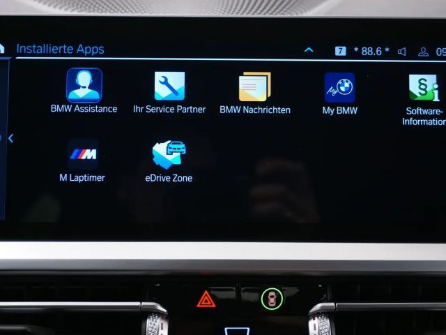 BMW 320 320e M-Sport Sedan