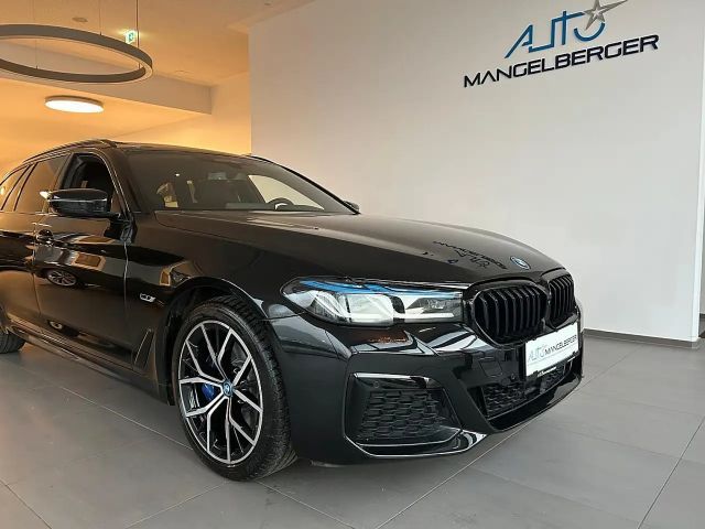 BMW 530 530e M-Sport Touring xDrive