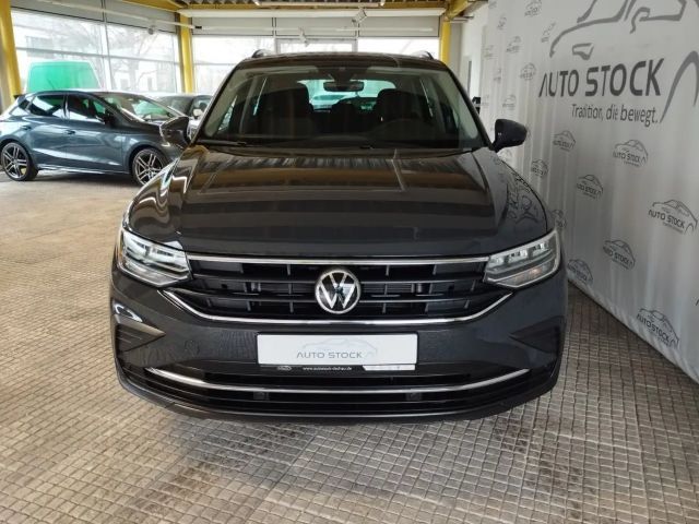 Volkswagen Tiguan 1.5 TSI Life