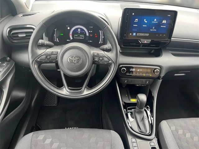 Toyota Yaris Active Hatchback Hybride