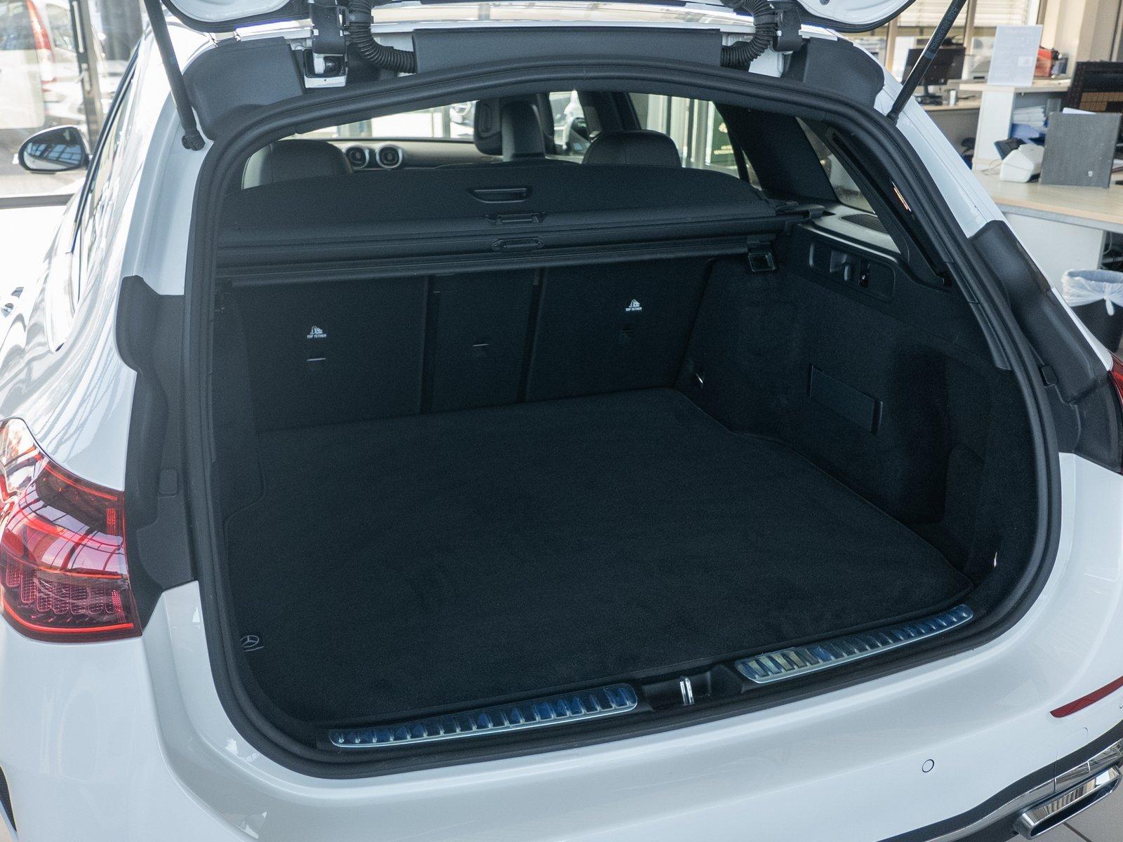 Mercedes-Benz C 180 AMG Line Estate Premium