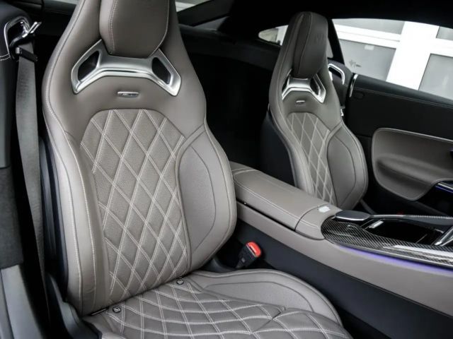 Mercedes-Benz AMG GT 4MATIC+ AMG Line Coupé