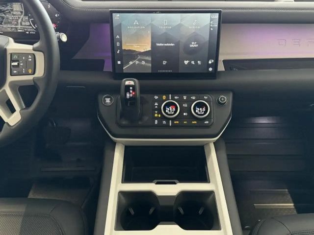 Land Rover Defender 110 D300 SE