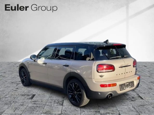 MINI Cooper Clubman Pano Leder Navi LED Komfort PDC v+h