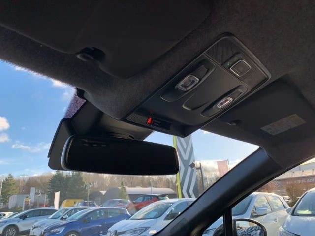 Renault Captur EDC TCe 160 Techno