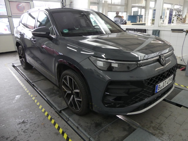 Volkswagen Tayron 2.0 TDI 4Motion DSG R-Line