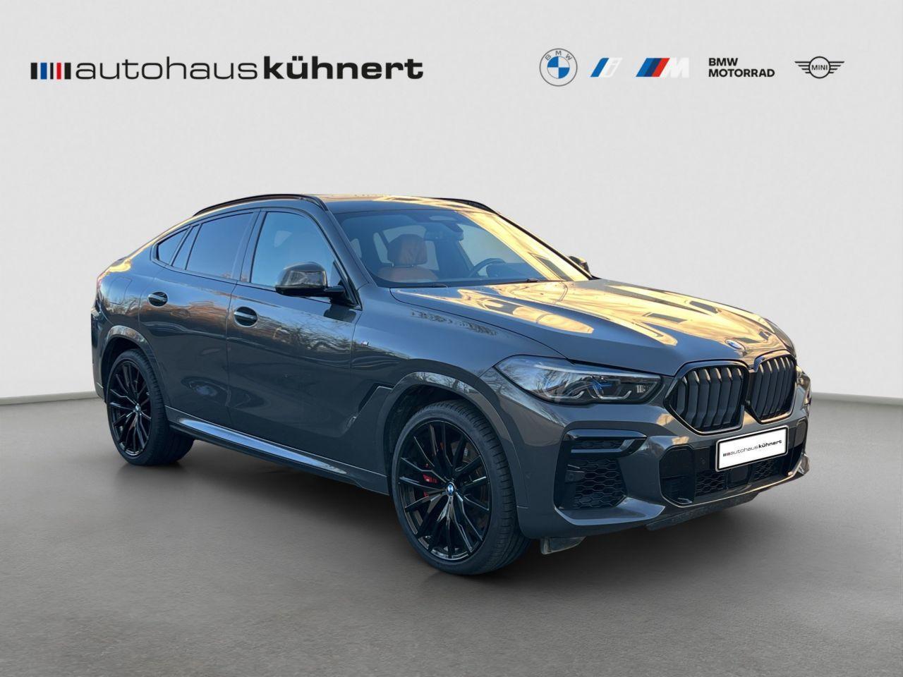 BMW X6 M50i