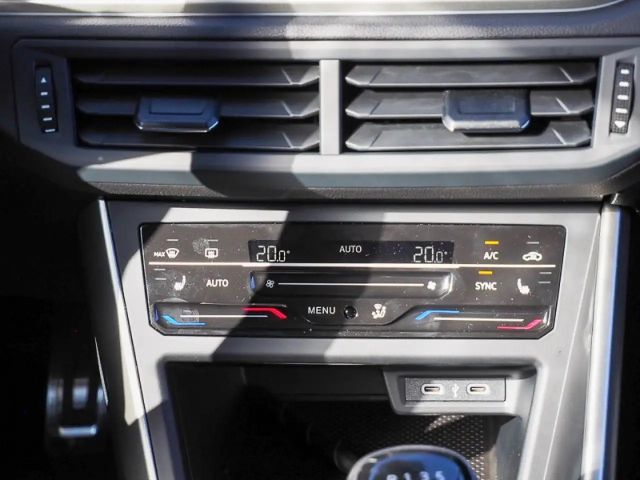 Volkswagen Polo 1.0 TSI IQ.Drive Move