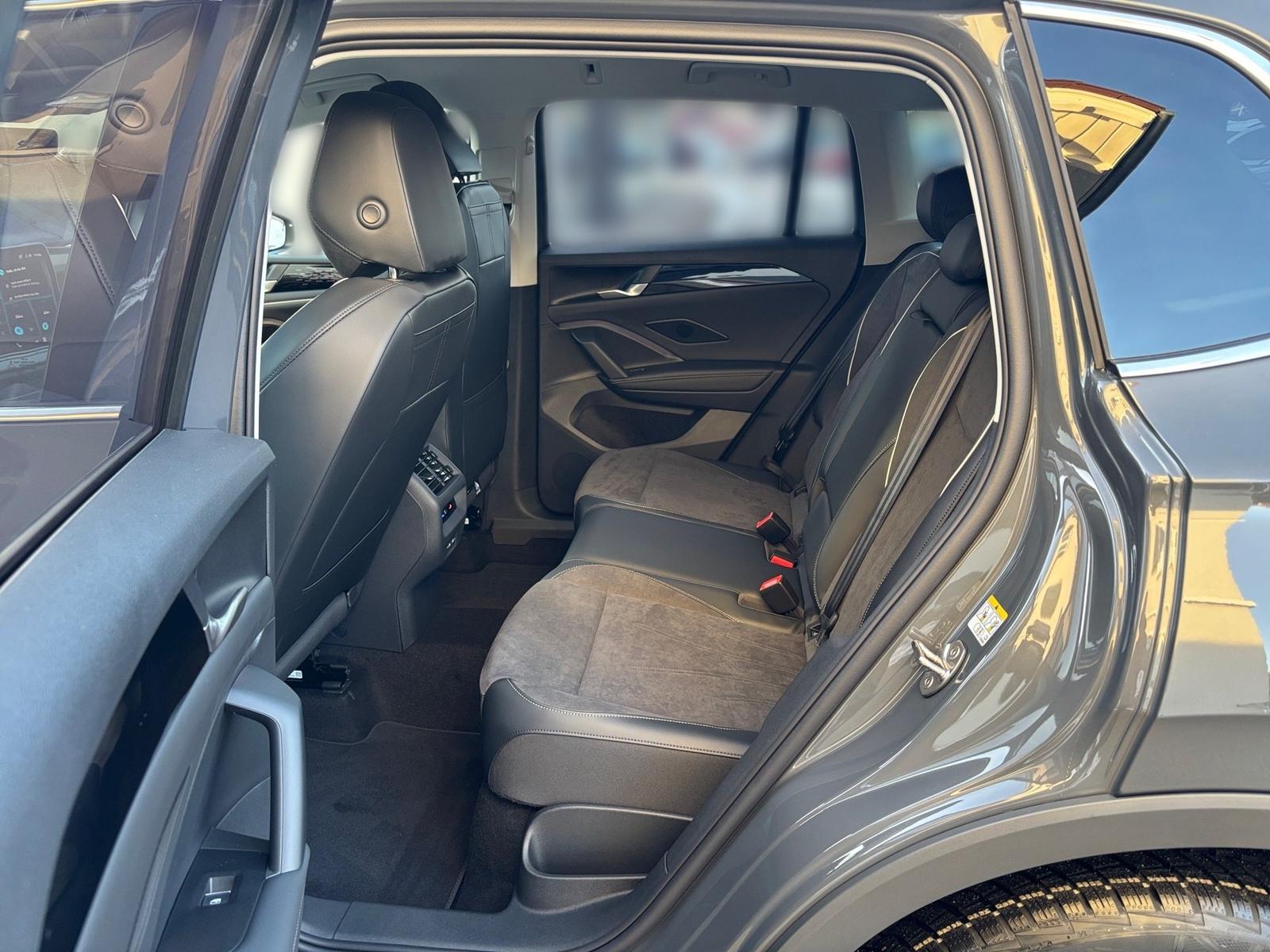 Volkswagen Tiguan 1.5 eTSI Elegance Elegance