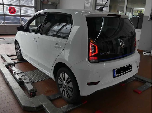 Volkswagen e-up! Plus Style