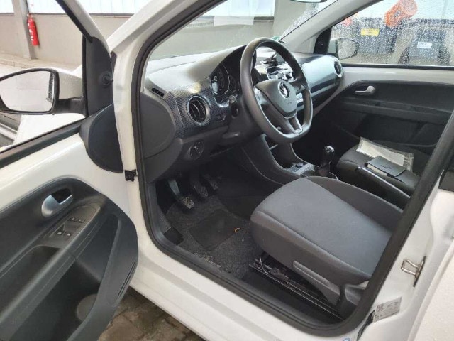 Volkswagen up! Move Move up!