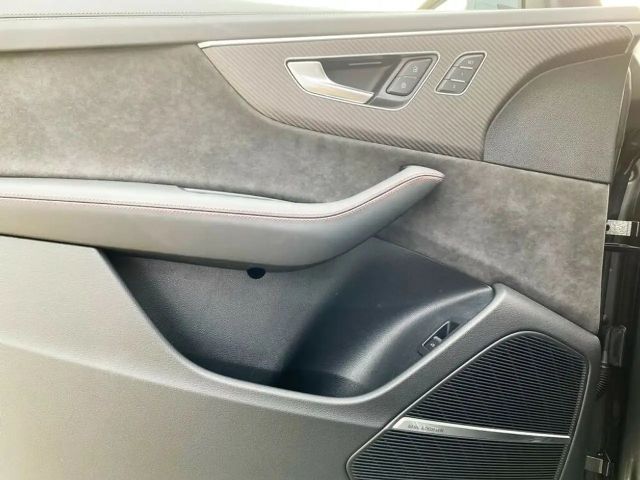 Audi RS Q8 DYNAMIK*ABT*KERAMIK*MATRIX*STHZG*SITZKL*23''