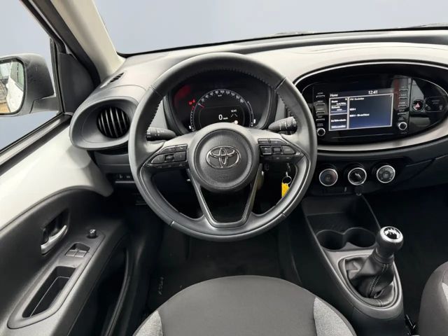 Toyota Aygo X Hatchback Play X-play
