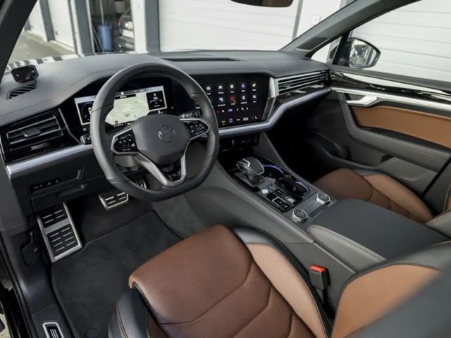 Volkswagen Touareg 4Motion R-Line