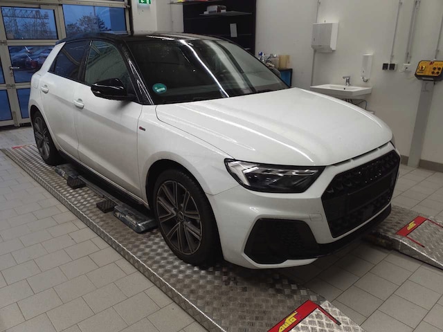 Audi A1 25 TFSI S-Line S-Tronic Sportback