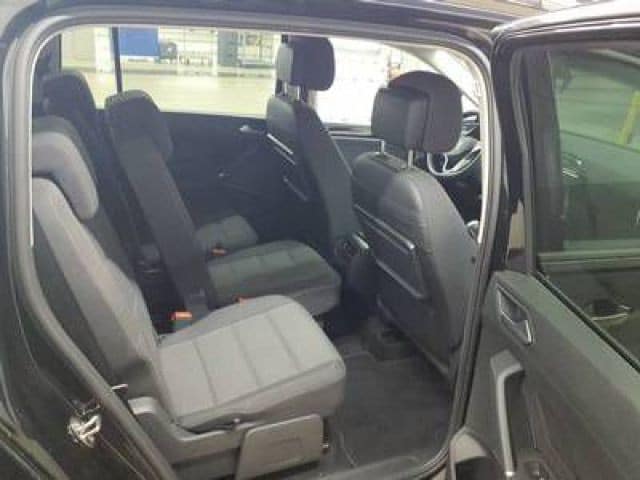 Volkswagen Touran 1.5 TSI DSG R-Line