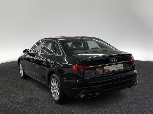 Audi A4 30 TDI S-Tronic Sedan