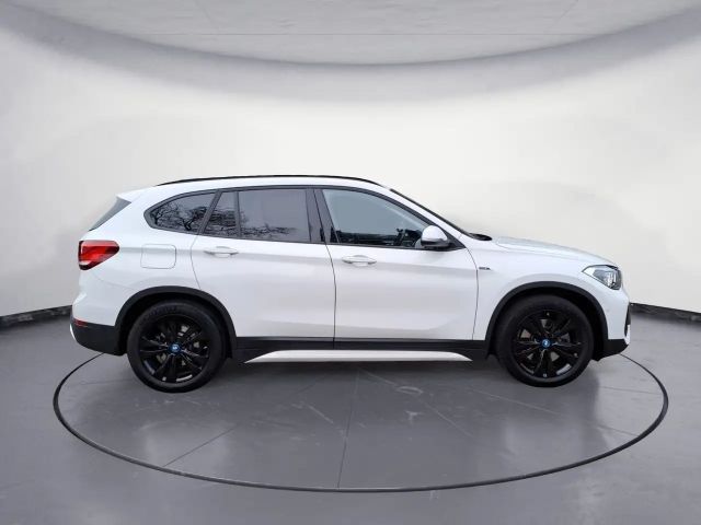 BMW X1 Sport Line xDrive25e