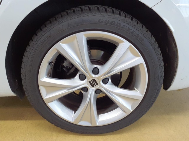 Seat Leon 1.5 eTSI DSG FR-lijn Sportstourer