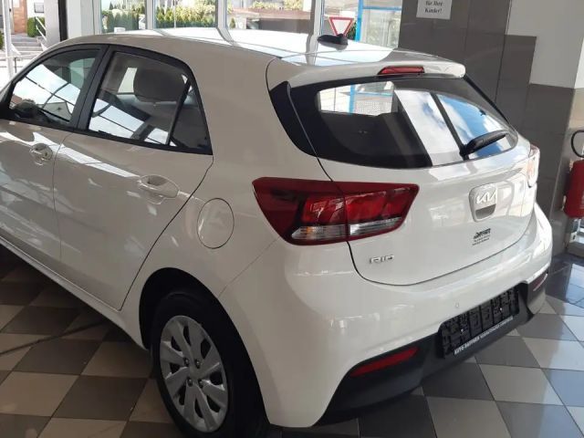 Kia Rio GDi