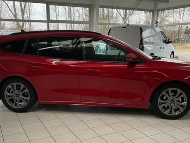 Ford Focus EcoBoost ST Line Wagon
