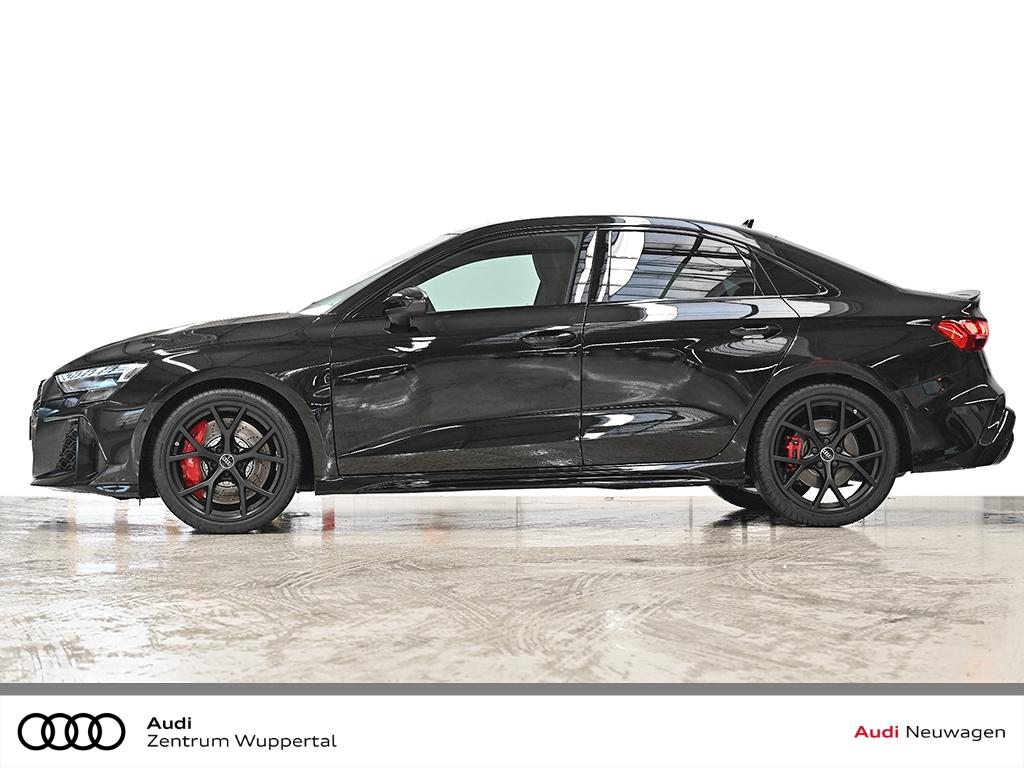 Audi RS3 S-Tronic Sedan