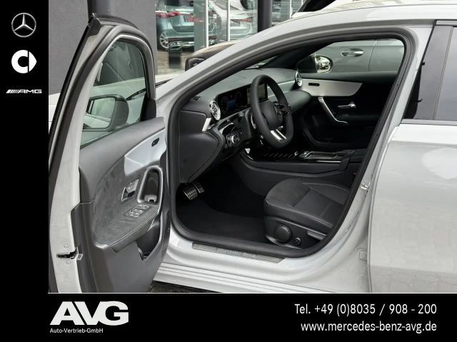 Mercedes-Benz A 200 AMG Line