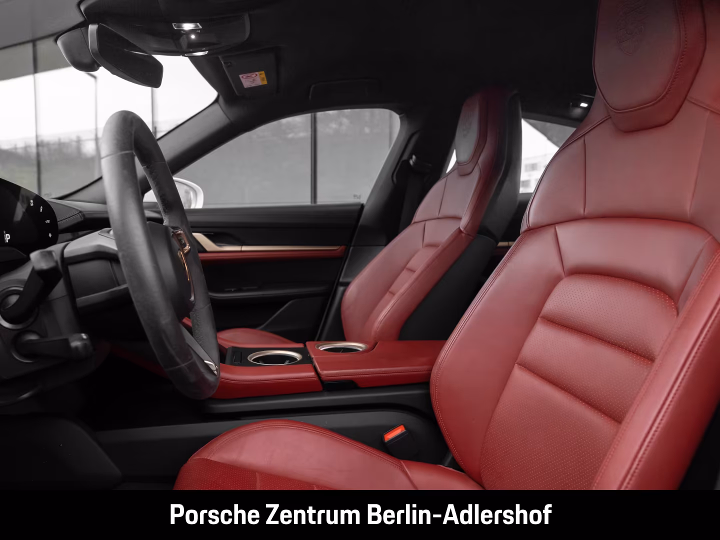 Porsche Taycan Surround-View Luftfederung Rückfahrkamera