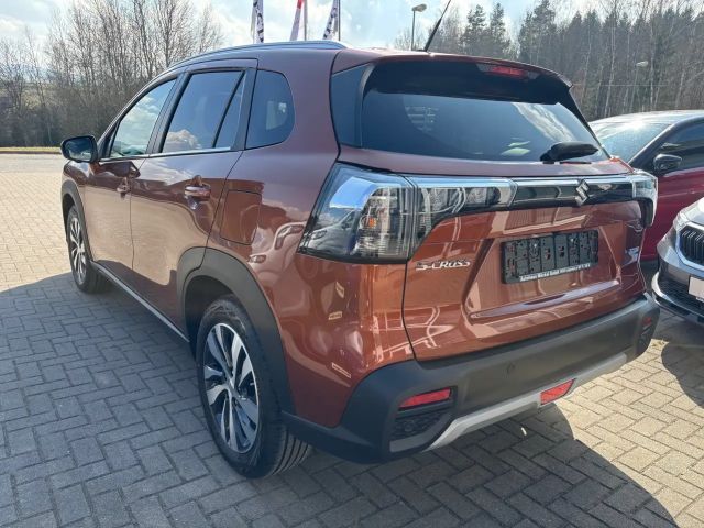 Suzuki S-Cross 1.4 BOOSTERJET 4x4 Comfort+