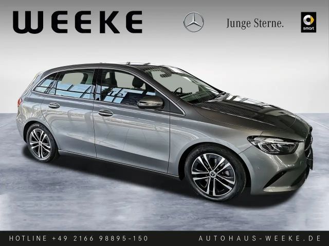 Mercedes-Benz B 200 Progressive Sedan