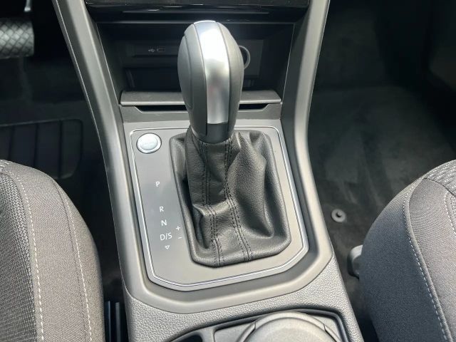 Volkswagen Touran DSG Life