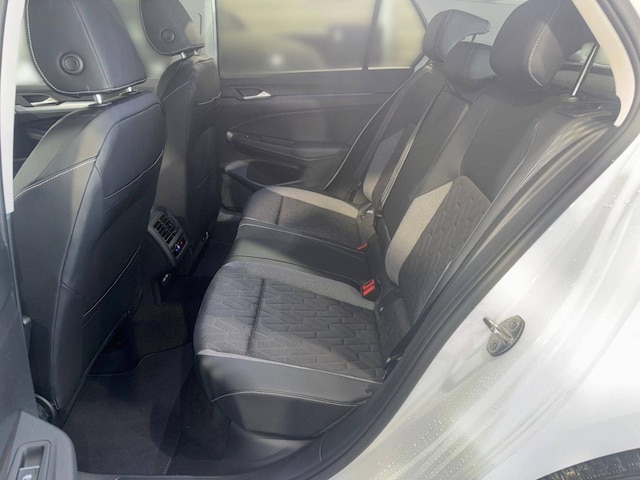 Volkswagen Golf 2.0 TDI DSG