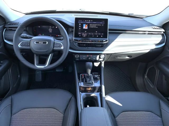 Jeep Compass Altitude Hybrid