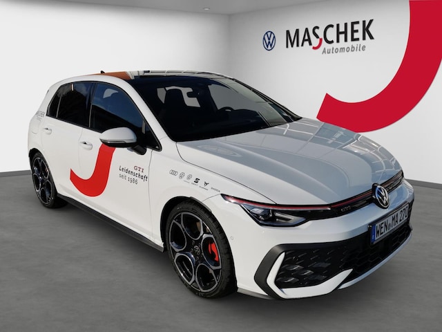 Volkswagen Golf 2.0 TSI IQ.Drive