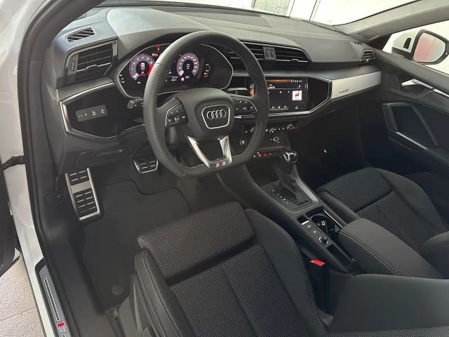 Audi Q3 35 TFSI S-Line Sportback