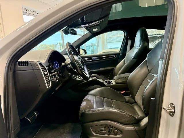 Porsche Cayenne Coupé GTS