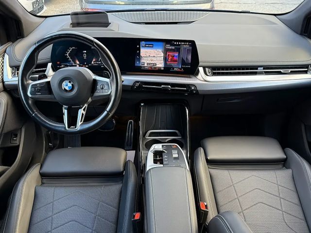 BMW 218 218d Active Tourer M-Sport Sedan