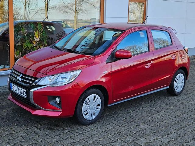 Mitsubishi Space Star Star