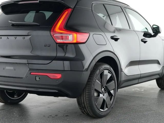 Volvo XC40 Plus