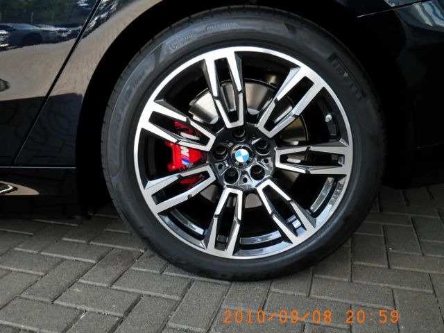 BMW i5 eDrive40