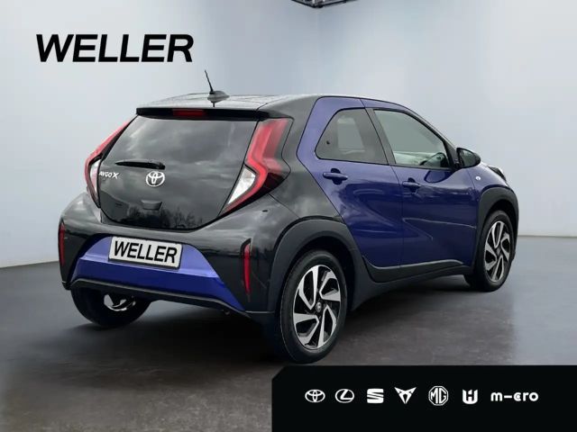 Toyota Aygo X Bi-Tone Hatchback